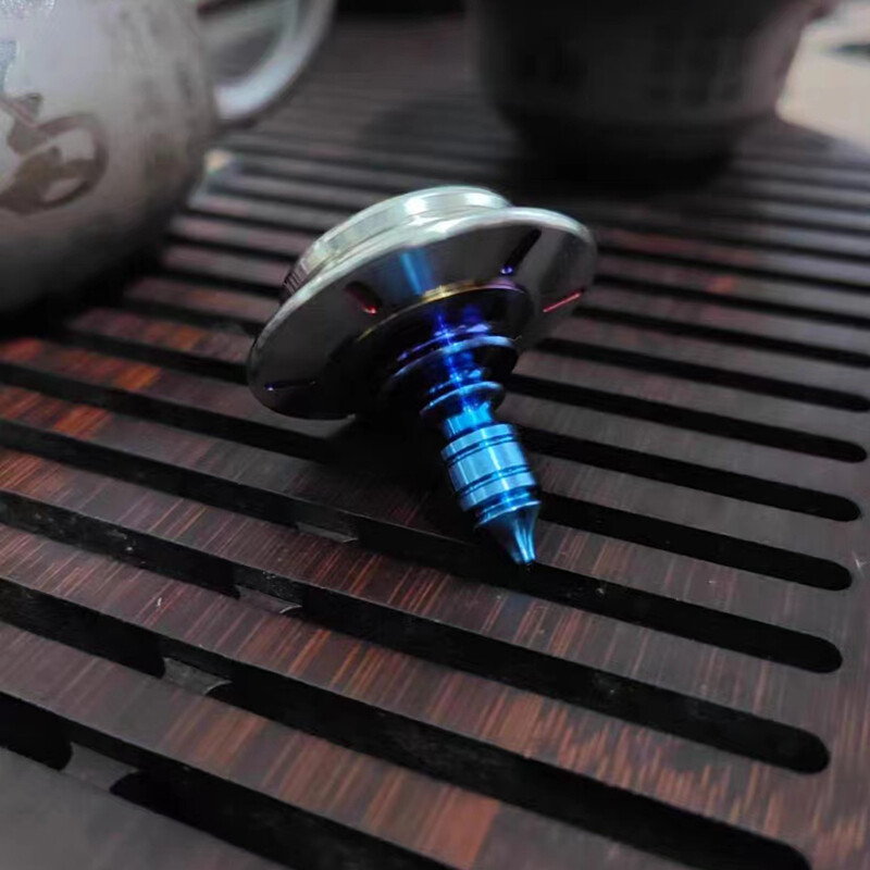 Hand Twisting Men Decompression Fingertips Spinning Top Gyroscope EDC Toy Boring