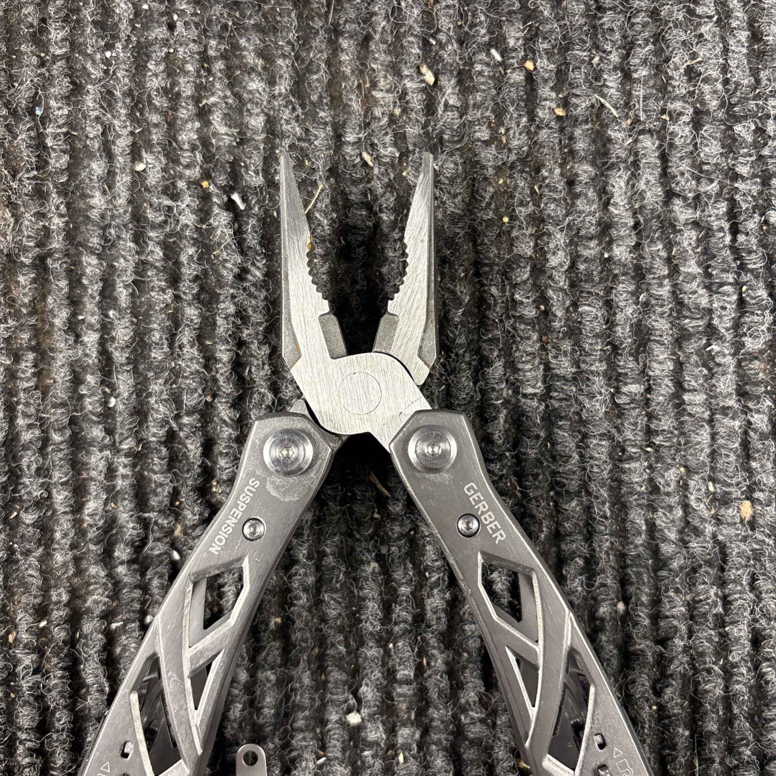 Gerber Suspension Multi-Tool (018)