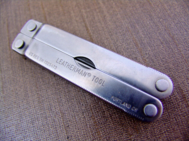 LEATHERMAN PST-MULTI TOOL-06-95–RETIRED COLLECTIBLE—USED