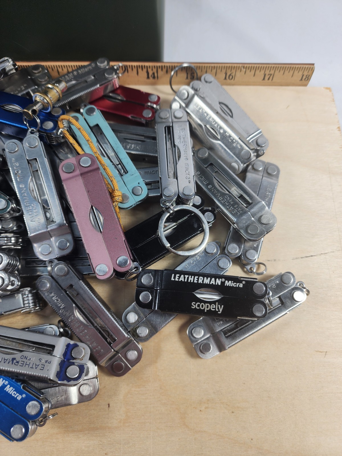Leatherman Micra one per order at random, good conditions xONE(1)