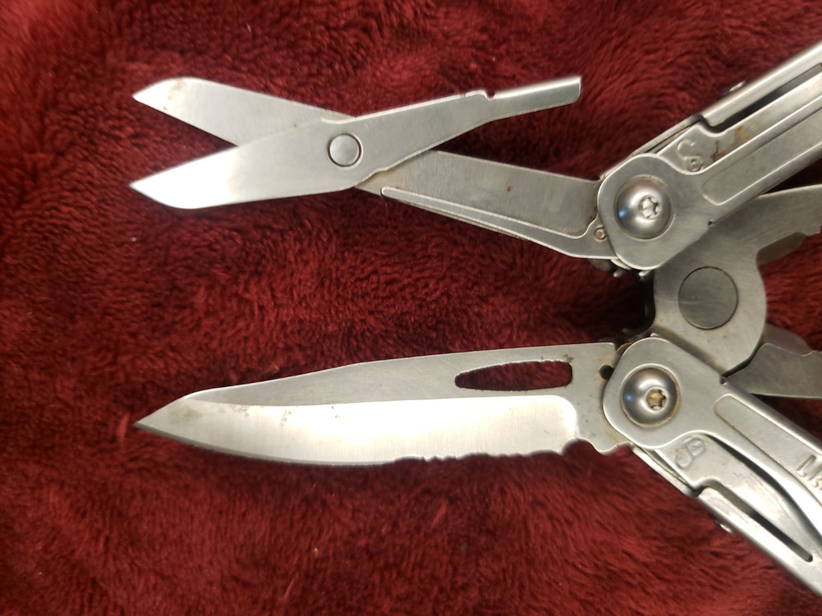 Leatherman Wingman Multi Tool 0717 Date Code