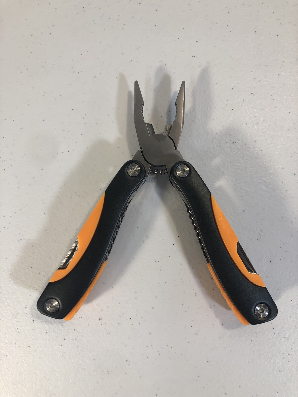 Wuliffs Multitool Pliers Pocket 9 Tool Fishing Camping Hike Outdoor Multi Knife