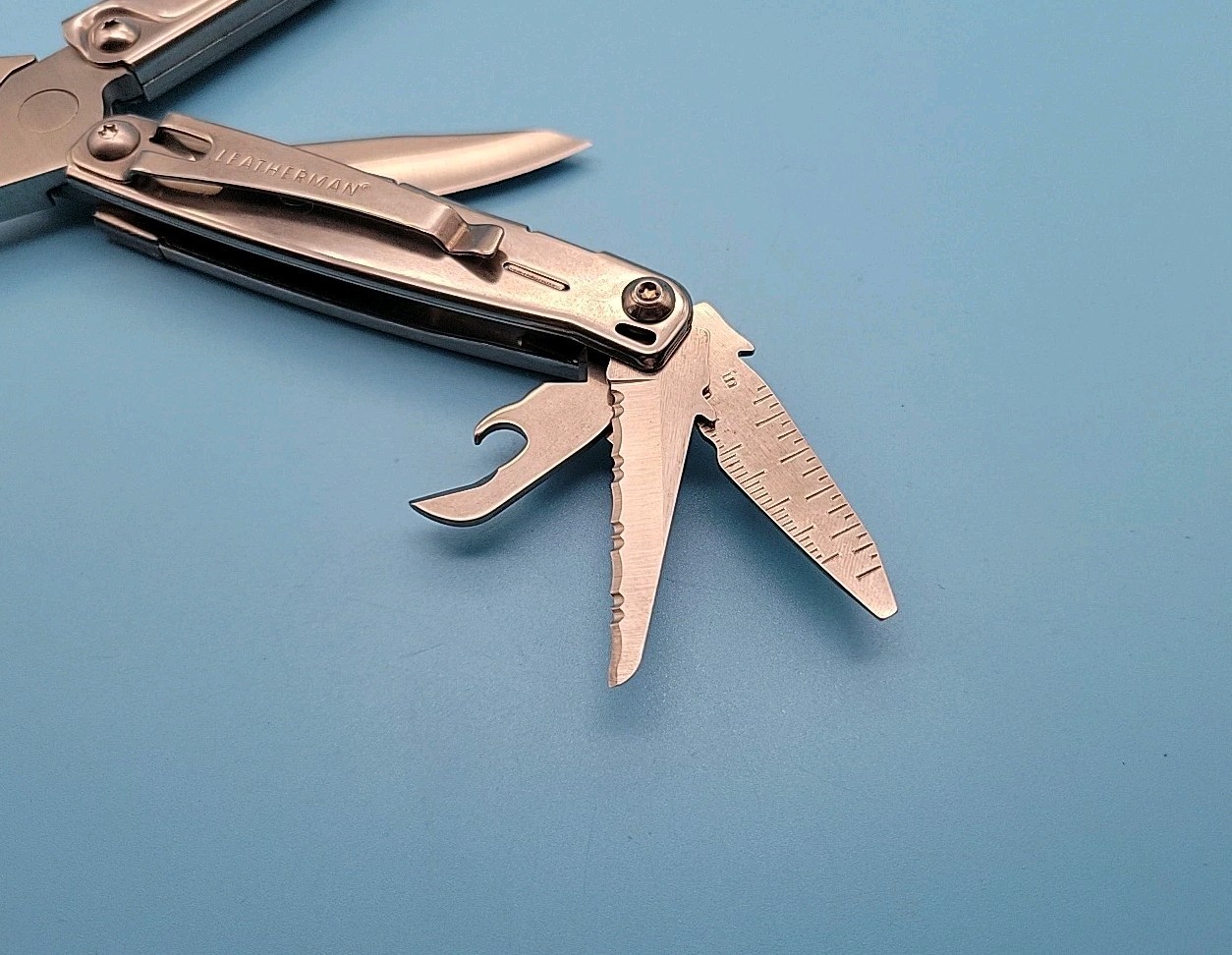 Leatherman Bolster Multi-Tool – Pliers, Knife, File, Screwdrivers, Bottle Opener