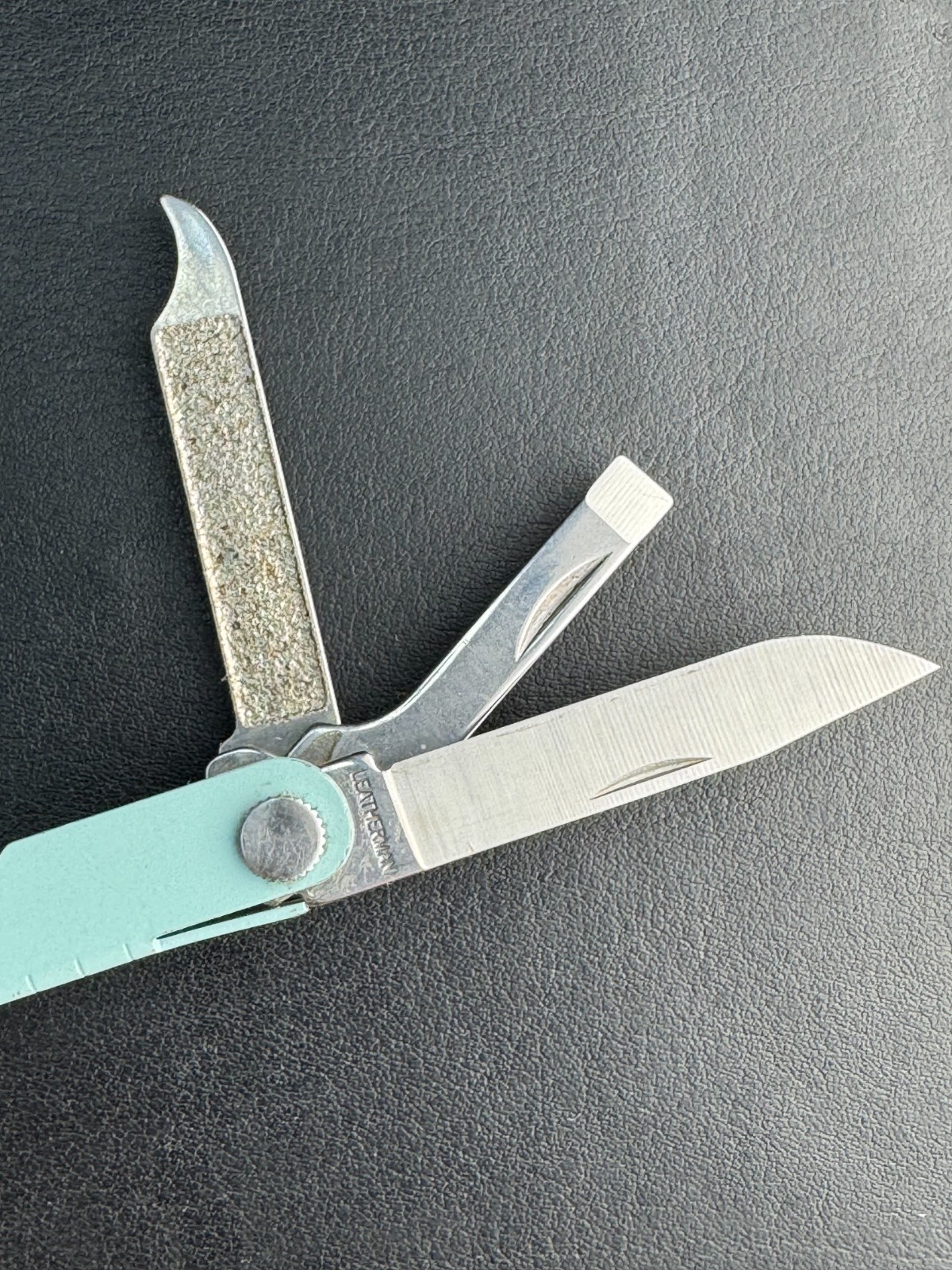 Leatherman Micra 10 in 1 Multitool Anodized Aluminum – Artic Blue