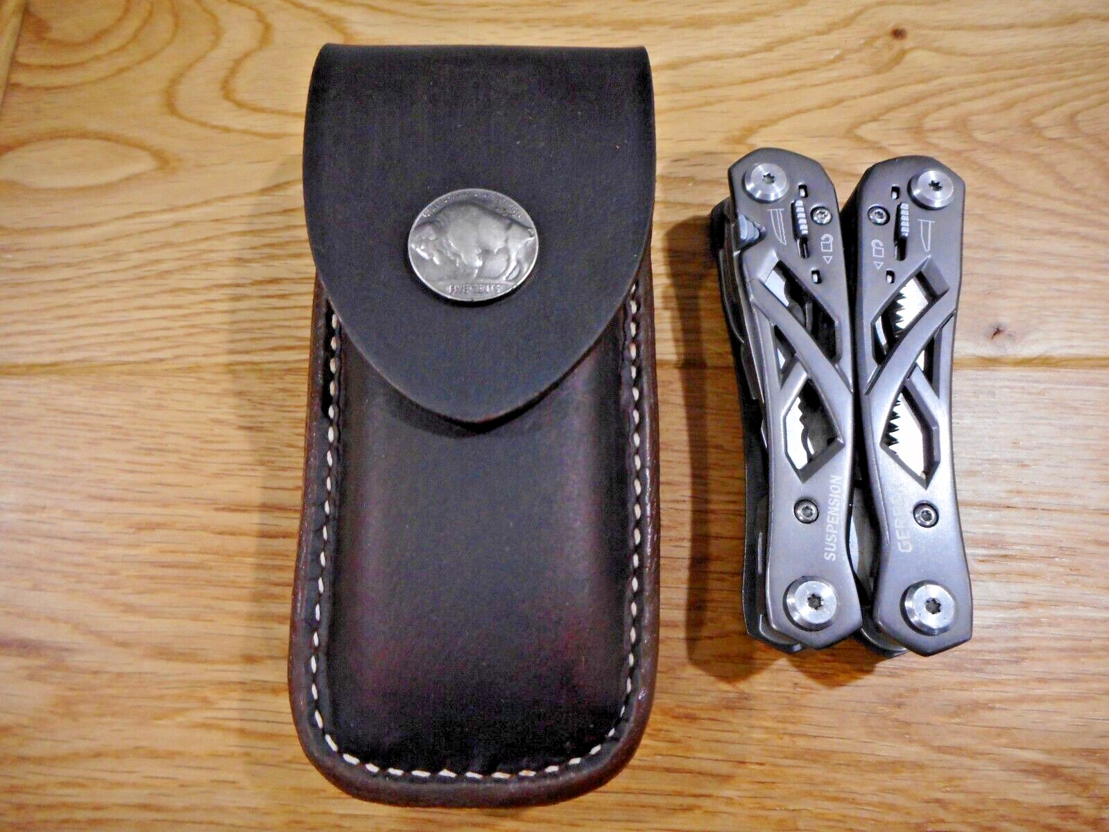Gerber Suspension. Crazy Horse leather sheath. Buffalo snap. Sheath only.