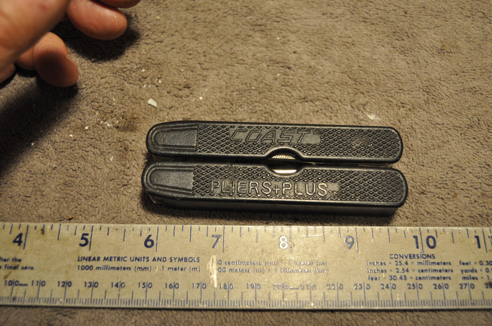 COAST THE ORIGINAL PLIERS PLUS 12 IN 1 Folding Pocket Knife Multitool very used