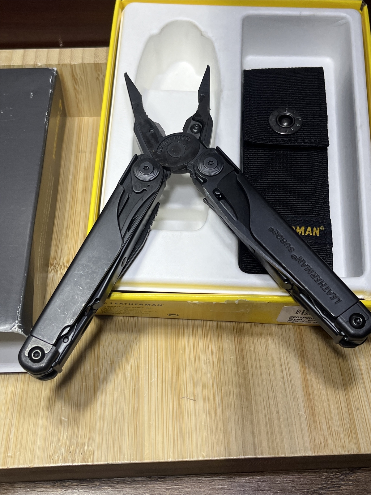 LEATHERMAN, Surge, 21-in-1 Heavy-Duty Multi-tool for Work, Home,Black NIOB