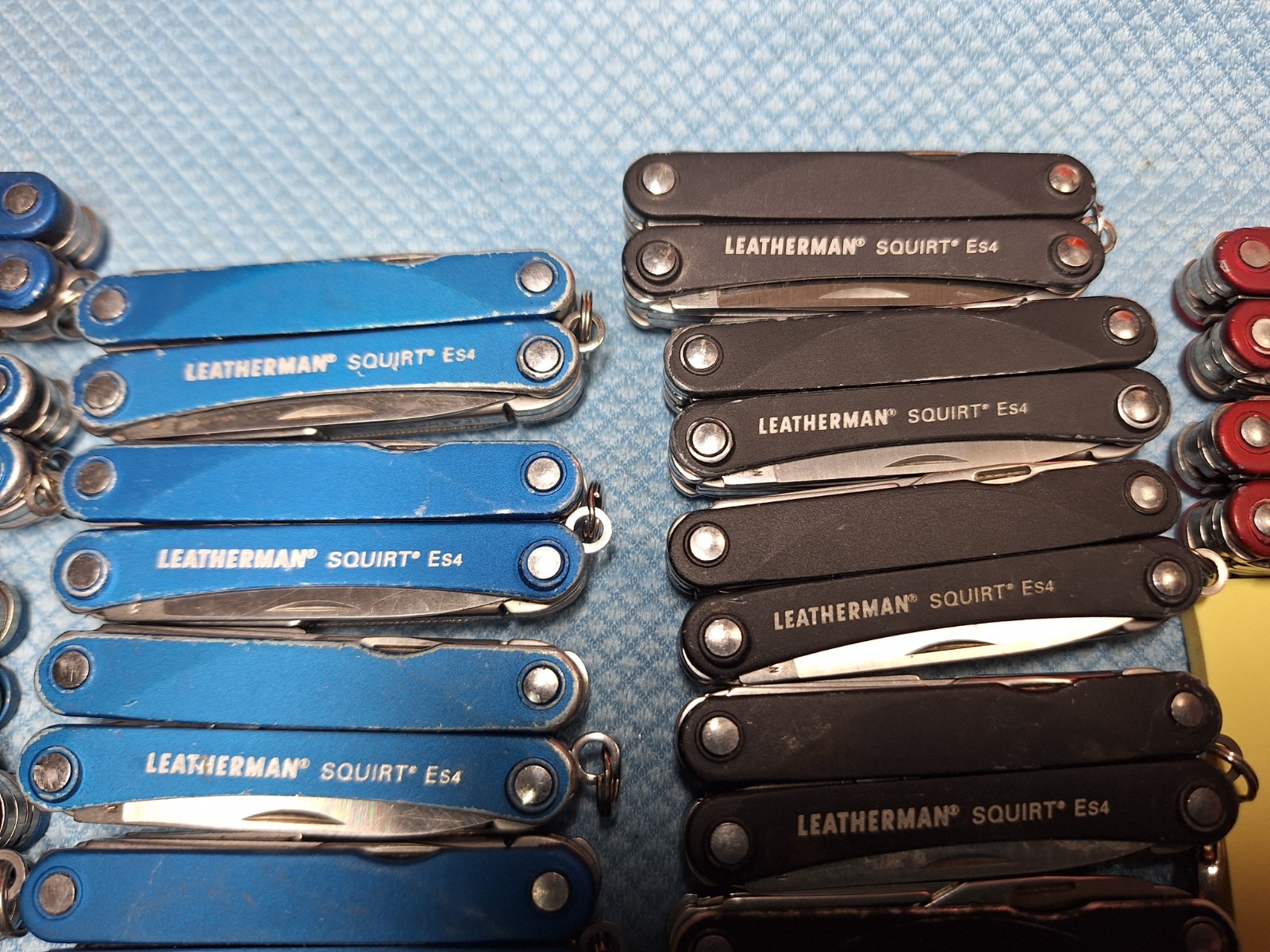 18 LEATHERMAN ES4 BLACK Multi Tools AIRPORT CONFISCATION LOC O2