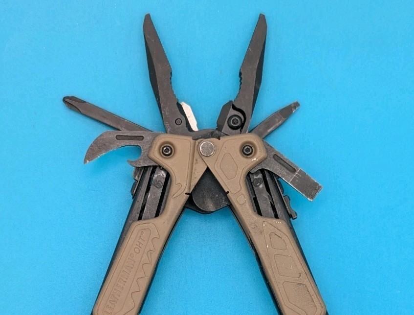Leatherman OHT Multi-Tool Knife Discontinued! COYOTE TAN!