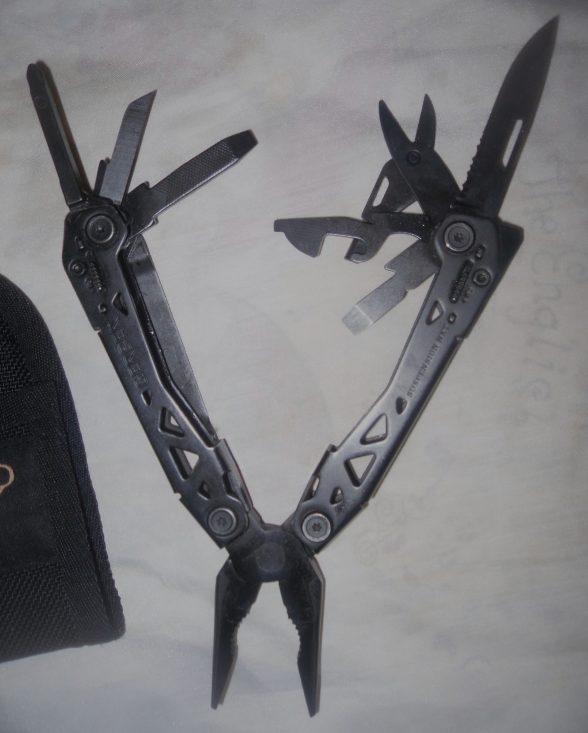 GERBER SUSPENSION NXT 15 IN 1 MULTITOOL WITH GERBER SHEATH