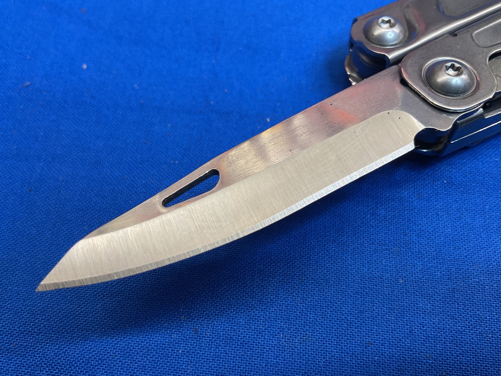 Leatherman Rev Multi-Tool Knife Plier 2020 Date Code