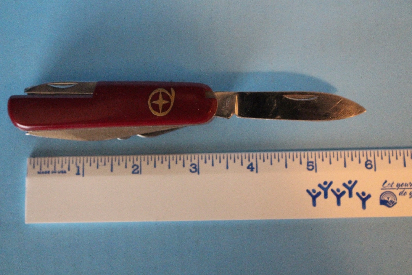 11 TOOL MULTI PURPOSE KNIFE LOT CAMPING HUNTING MULTI TOOL RED