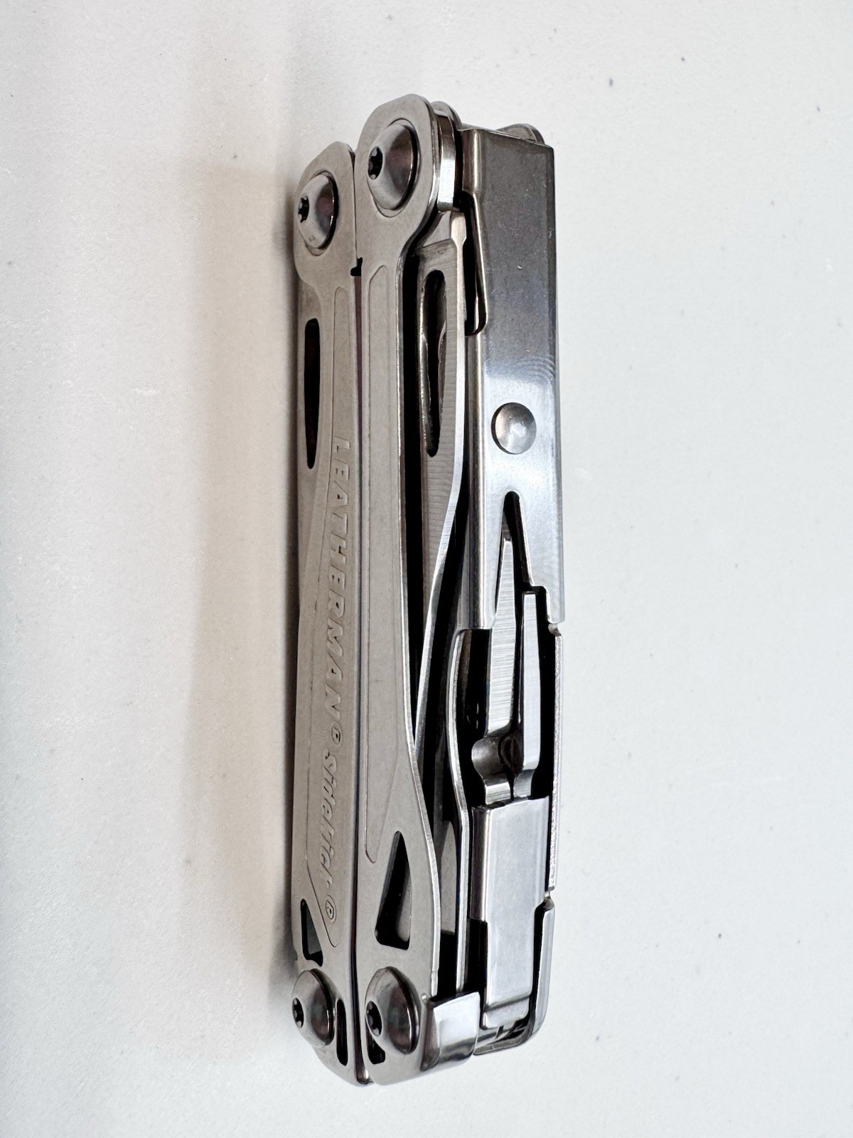 New LEATHERMAN, Sidekick Pocket Size Multitool with Spring-Action Pliers & Saw