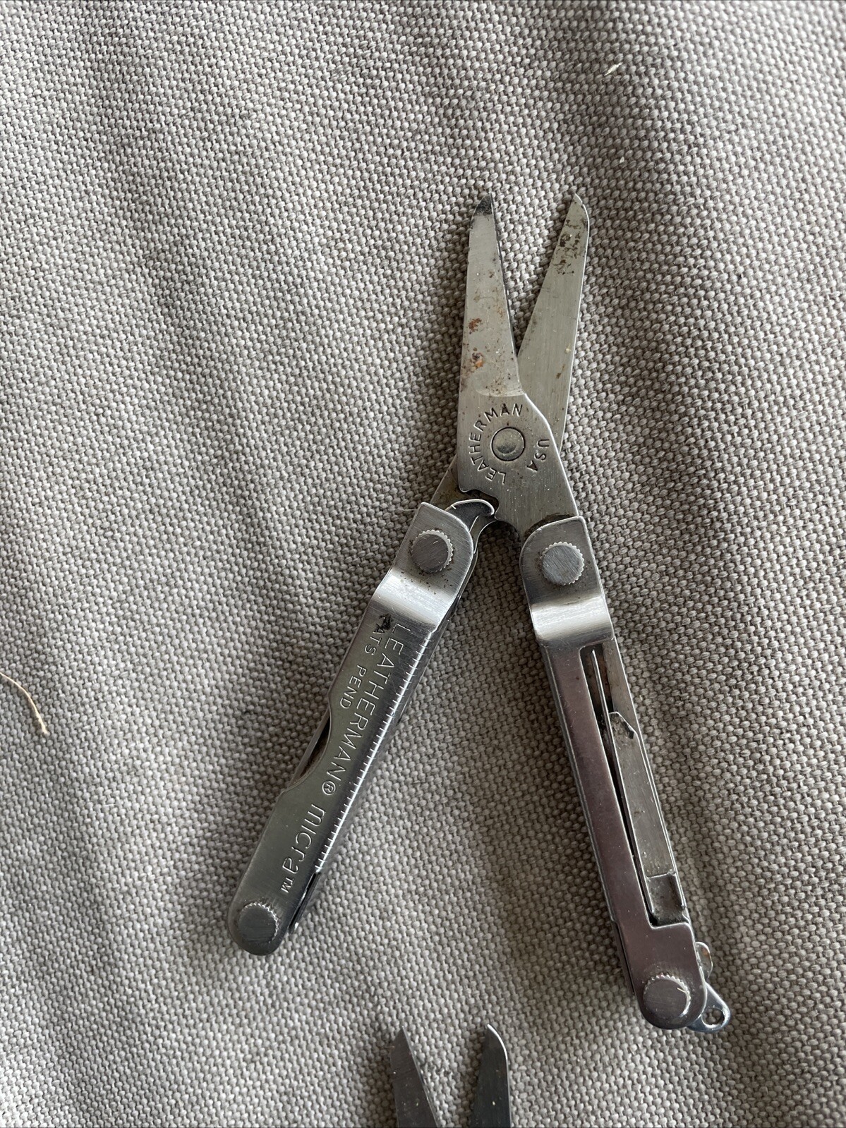 Nice Set Of Two Leatherman Micra Multi Tool Used (163)