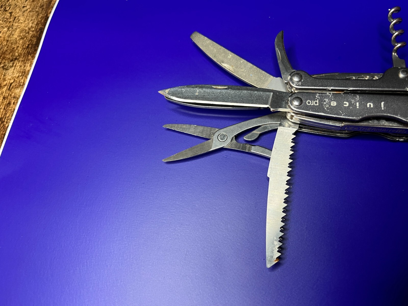 Leatherman Juice Pro Gray Multi-Tool