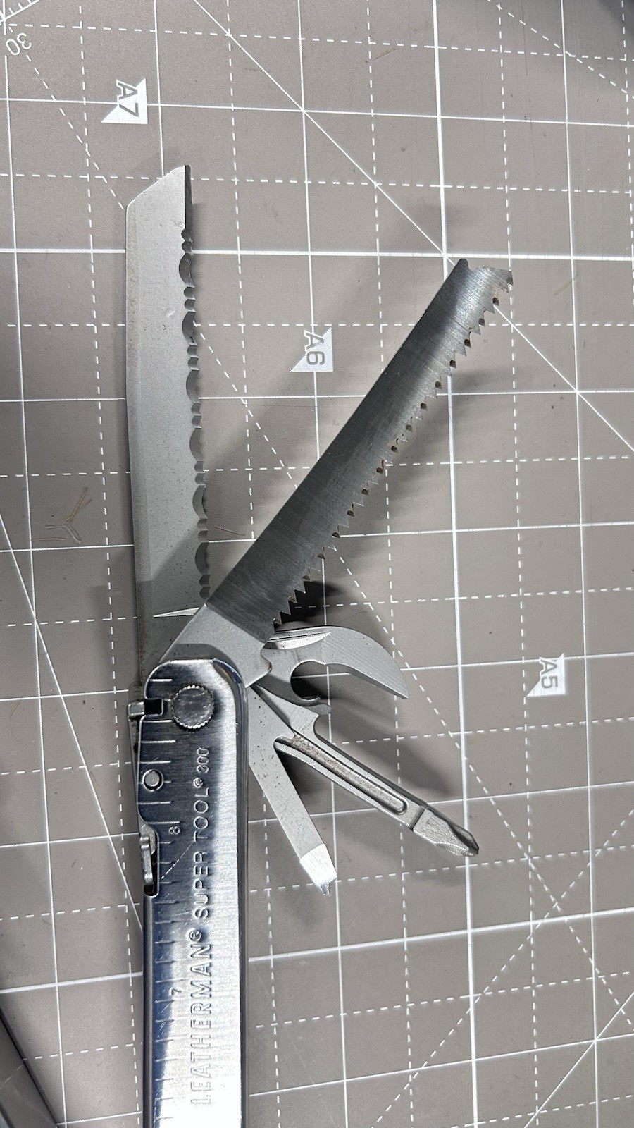 Leatherman Supertool 300 Stainless Steel Multitool
