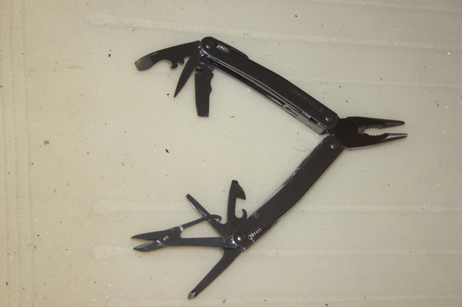 Victorinox Swiss Tool Spirit MX? XBS ? Multitool, leather case, vintage?