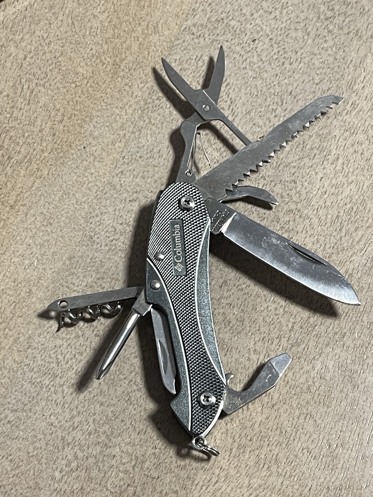Columbia Multi Camping Tool Saw Knife Screw Driver And More