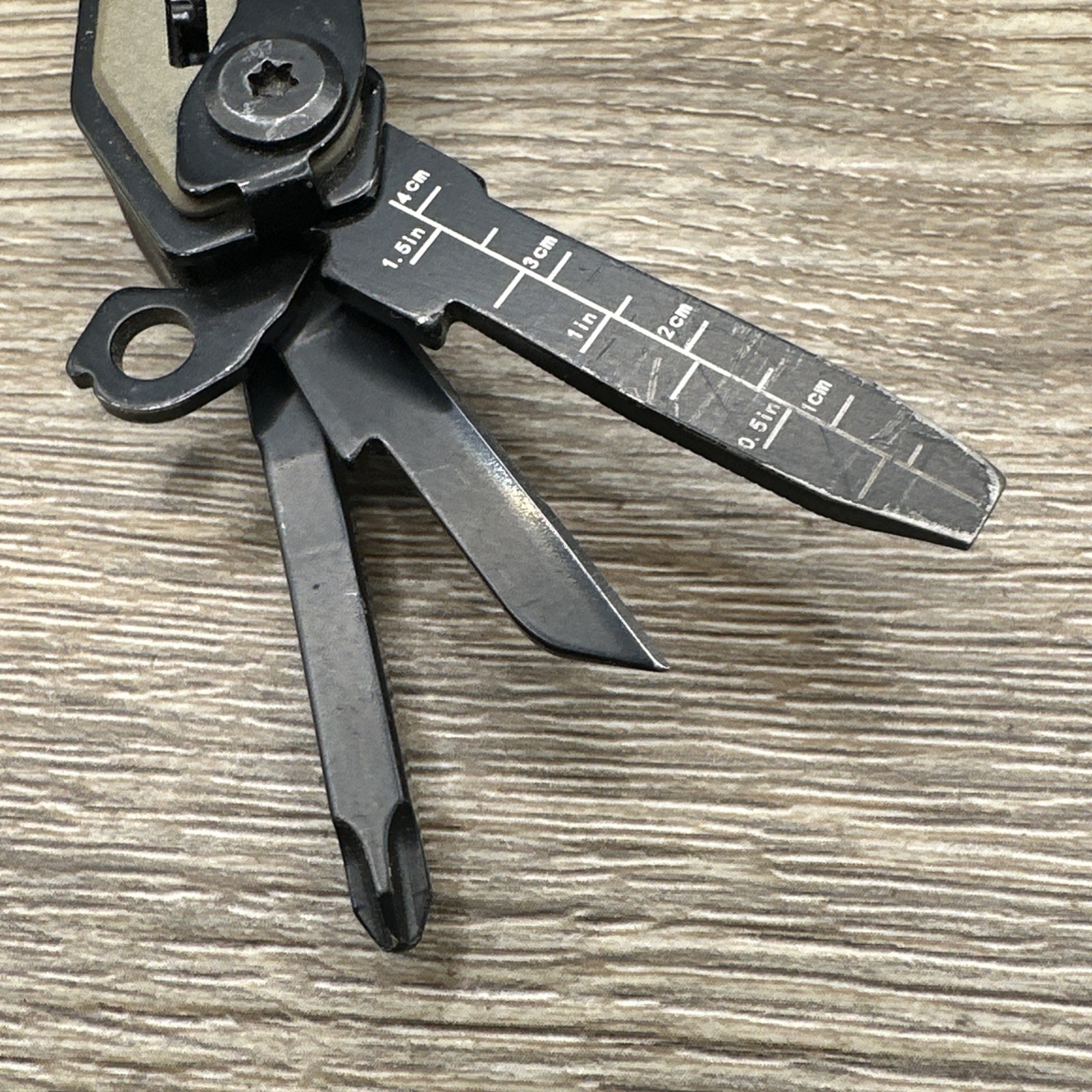 Blackhawk! Everyday Carry EDC Multi-Tool