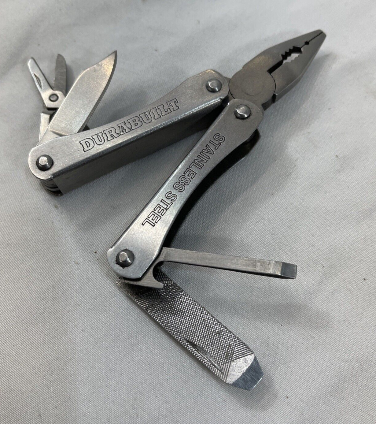 Folding Knives and Multitools lot