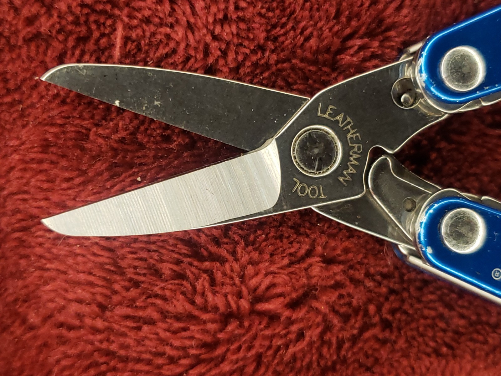 🔪 Leatherman Squirt S4 Multi-Tool Blue