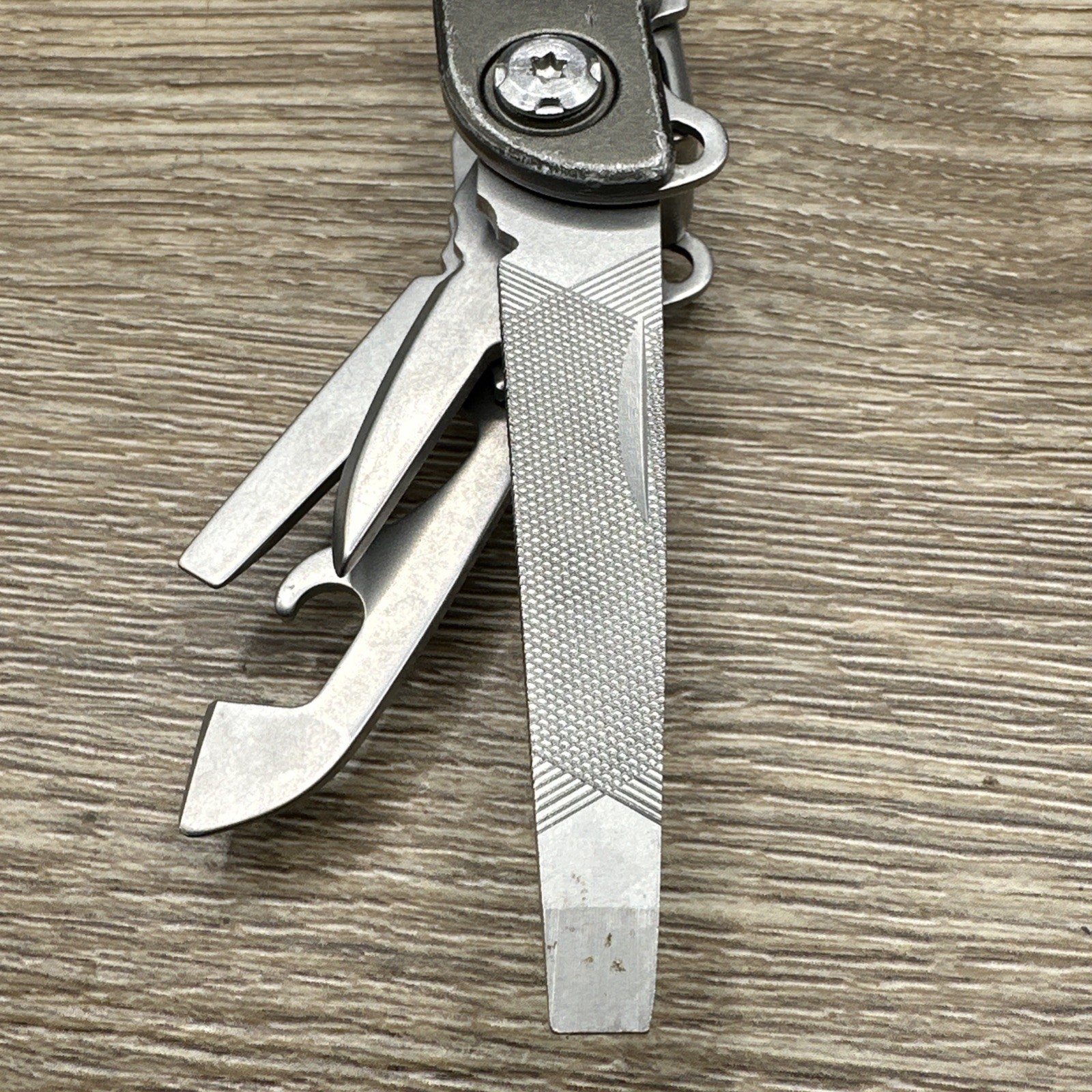 Camping & Hiking Hoffman Richter HR-100 13-In-1 Multitool Trekking Backpacking