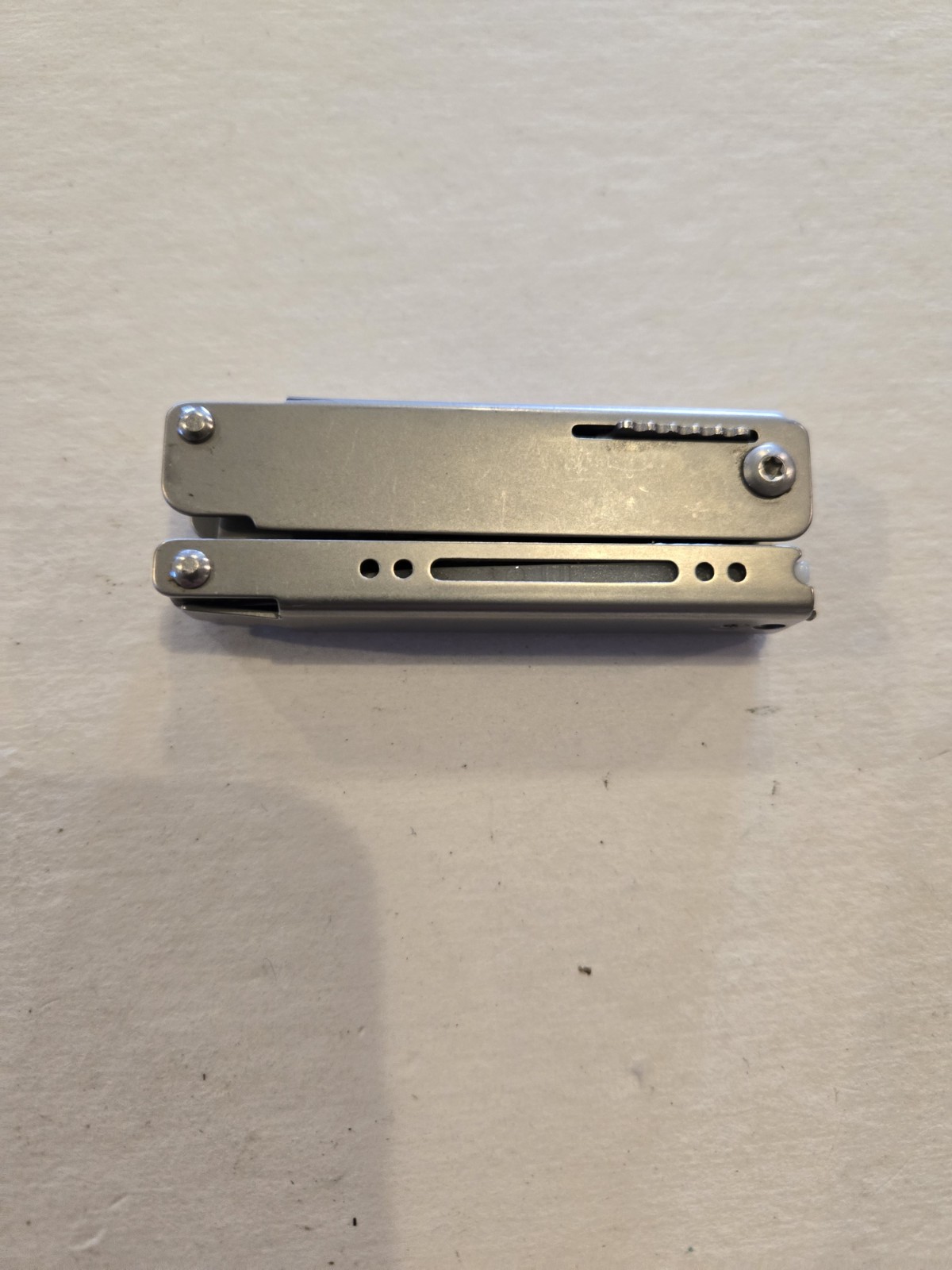 ROXON M3 14 in 1 Mini Multitool, Silver – (TSA Confiscated)