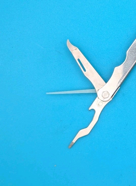 SOG Crosscut Multitool Knife!