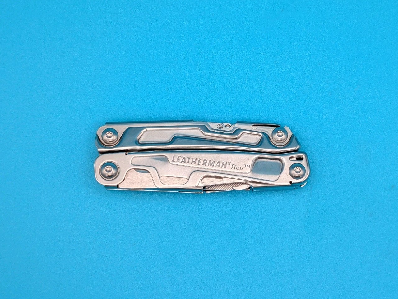 Leatherman Rev 3.8″ Multi-Tool, Stainless!