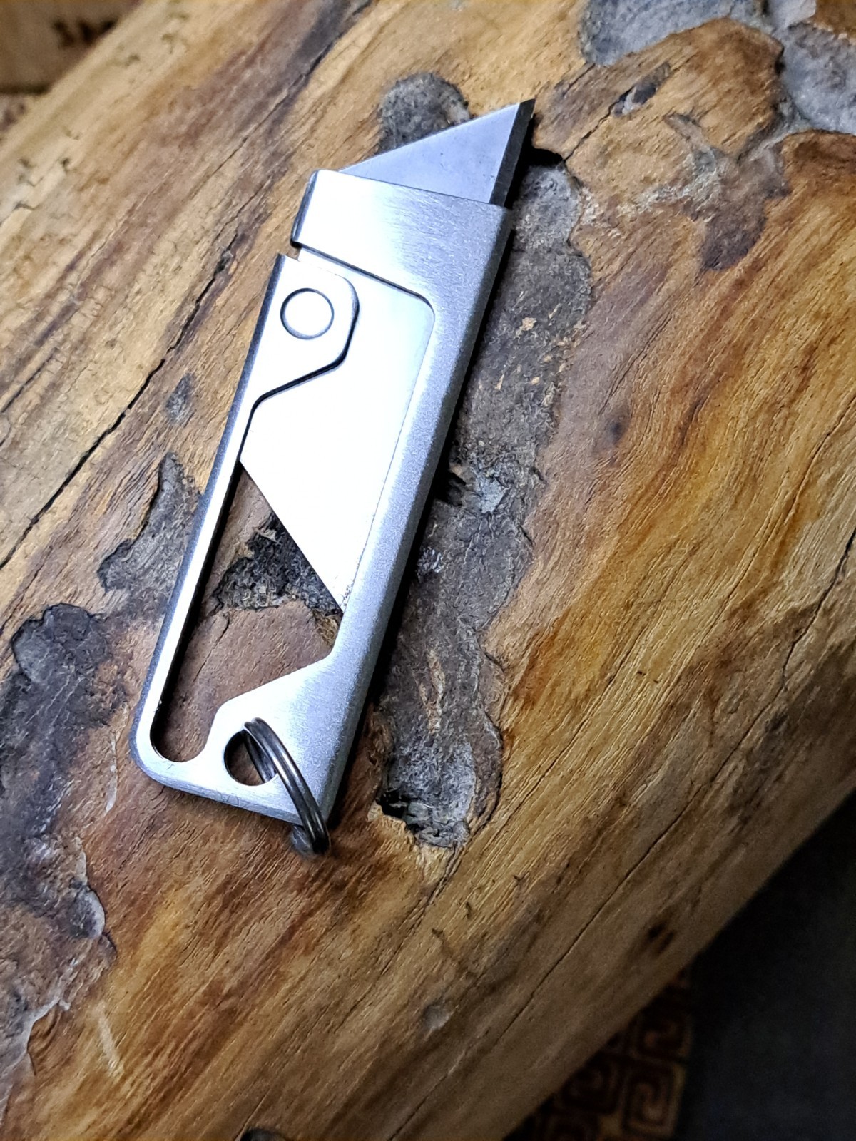 Minimalist Stainless Steel Keychain Utility Knife
