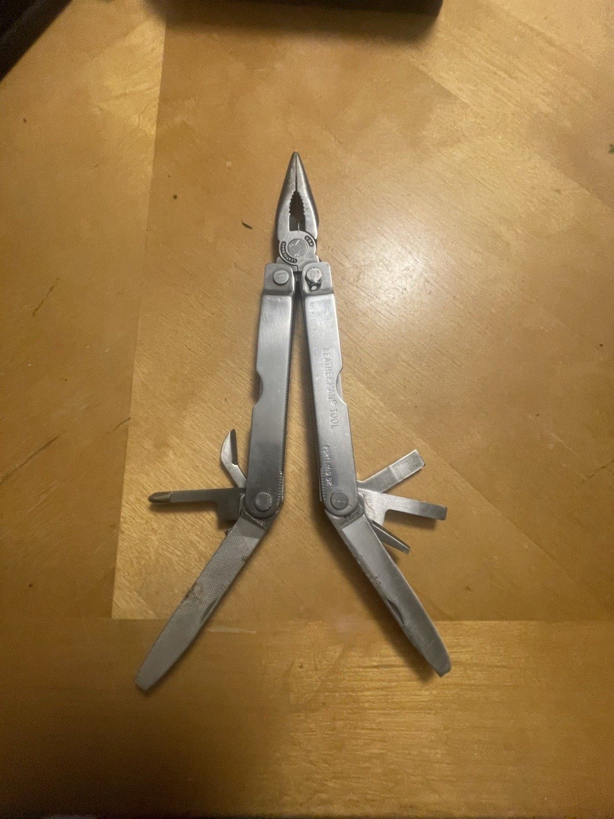 Leatherman Multitool Discontinued, Dated 12/95 02/96 (Broken Parts See Pictures)