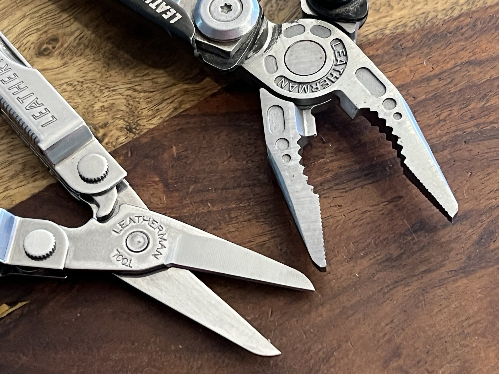 02/2021 Leatherman Skeletool CX MultiTool 154CM Blade w/Sheath & MICRA (Lot Of 2