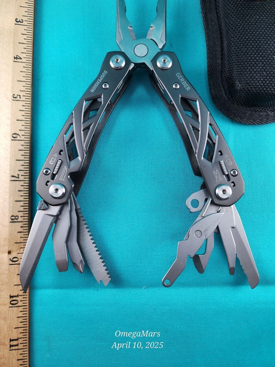 Gerber Multitool Suspension, NXT, Truss, Brand new looking and feeling