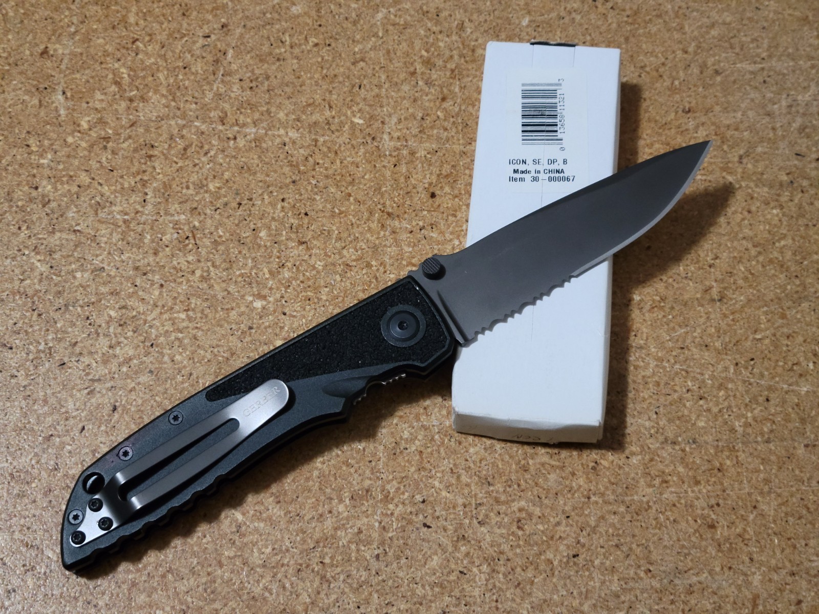 Gerber – Icon – 9.5″ OAL – Aluminum Handle – 4.25″ Blade – Discontinued – Rare