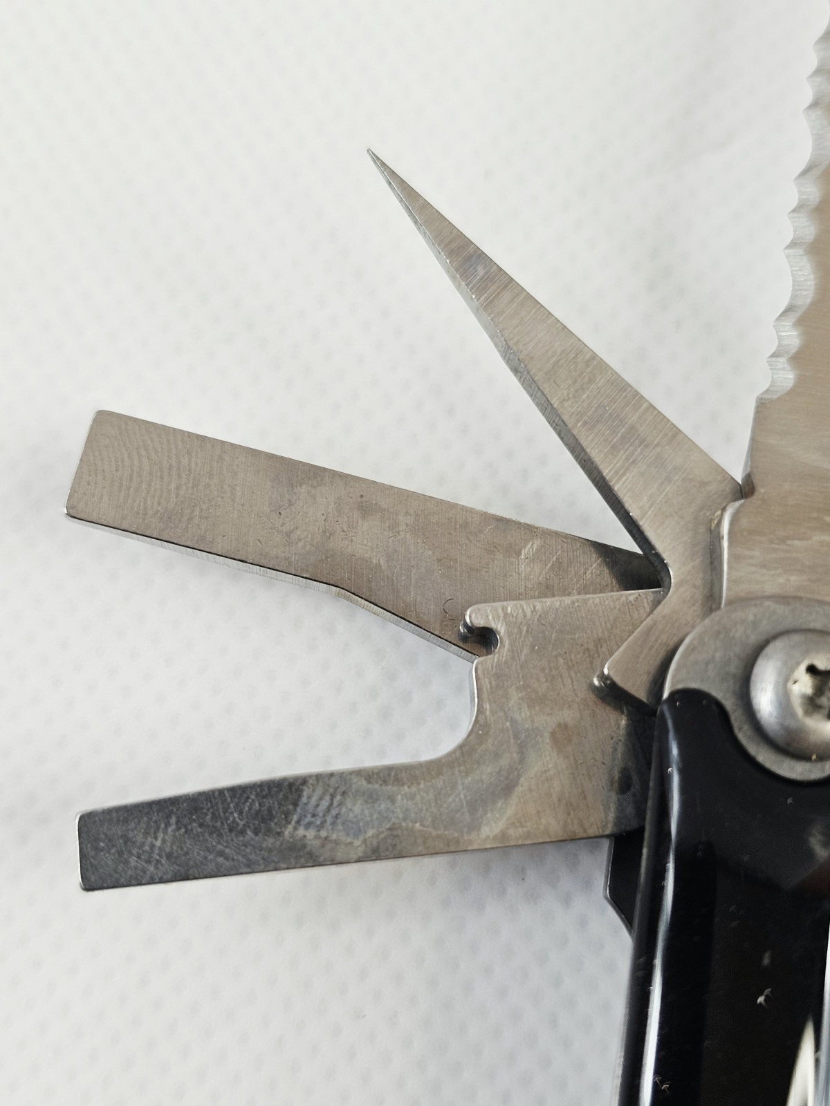 CRESCENT TOOLZALL USA ELECTRICIAN’S MULTI-TOOL w/ NYLON SHEATH
