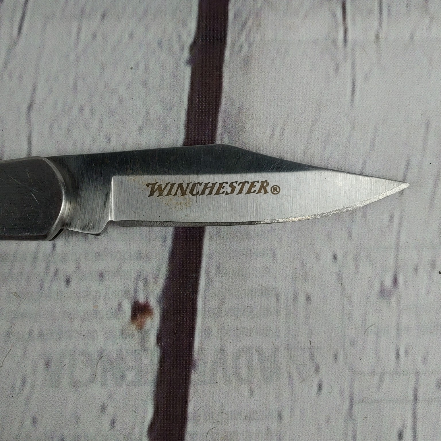Winchester Pocket Knife Lockback Plain Edge Rubber stainless steel 7 3/8 inch