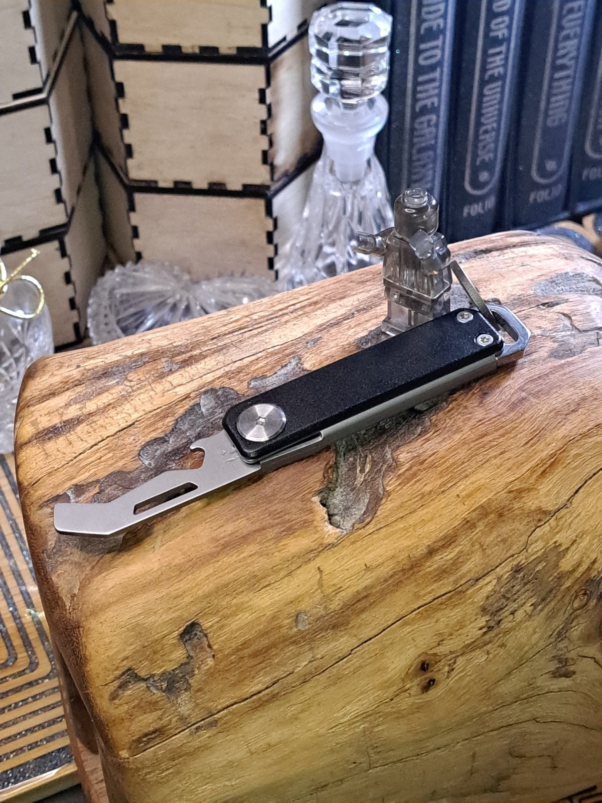 EDC BOX OPENER MULTI-TOOL