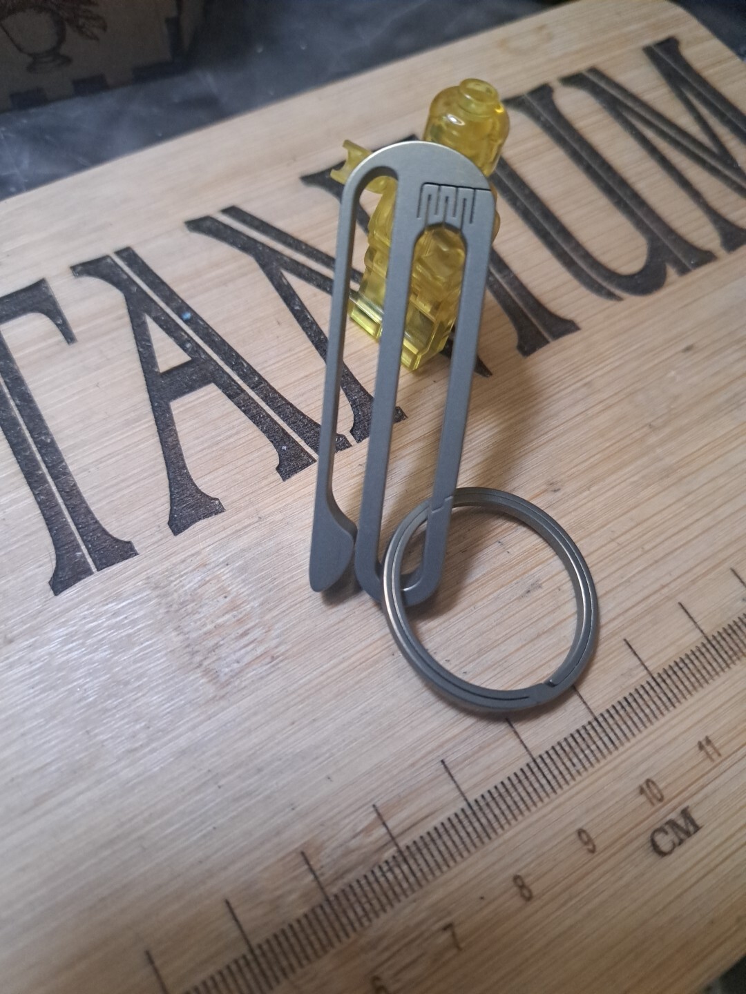 Custom Anodized Titanium Alloy Carabiner Belt Clip