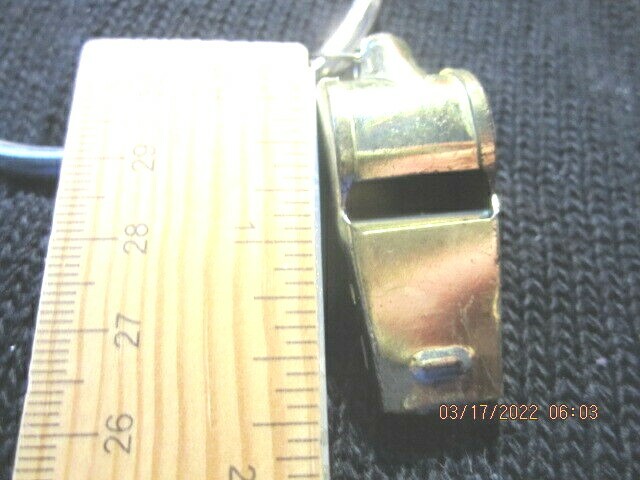 Brass Safety Attack Bracelet Whistle to Wear