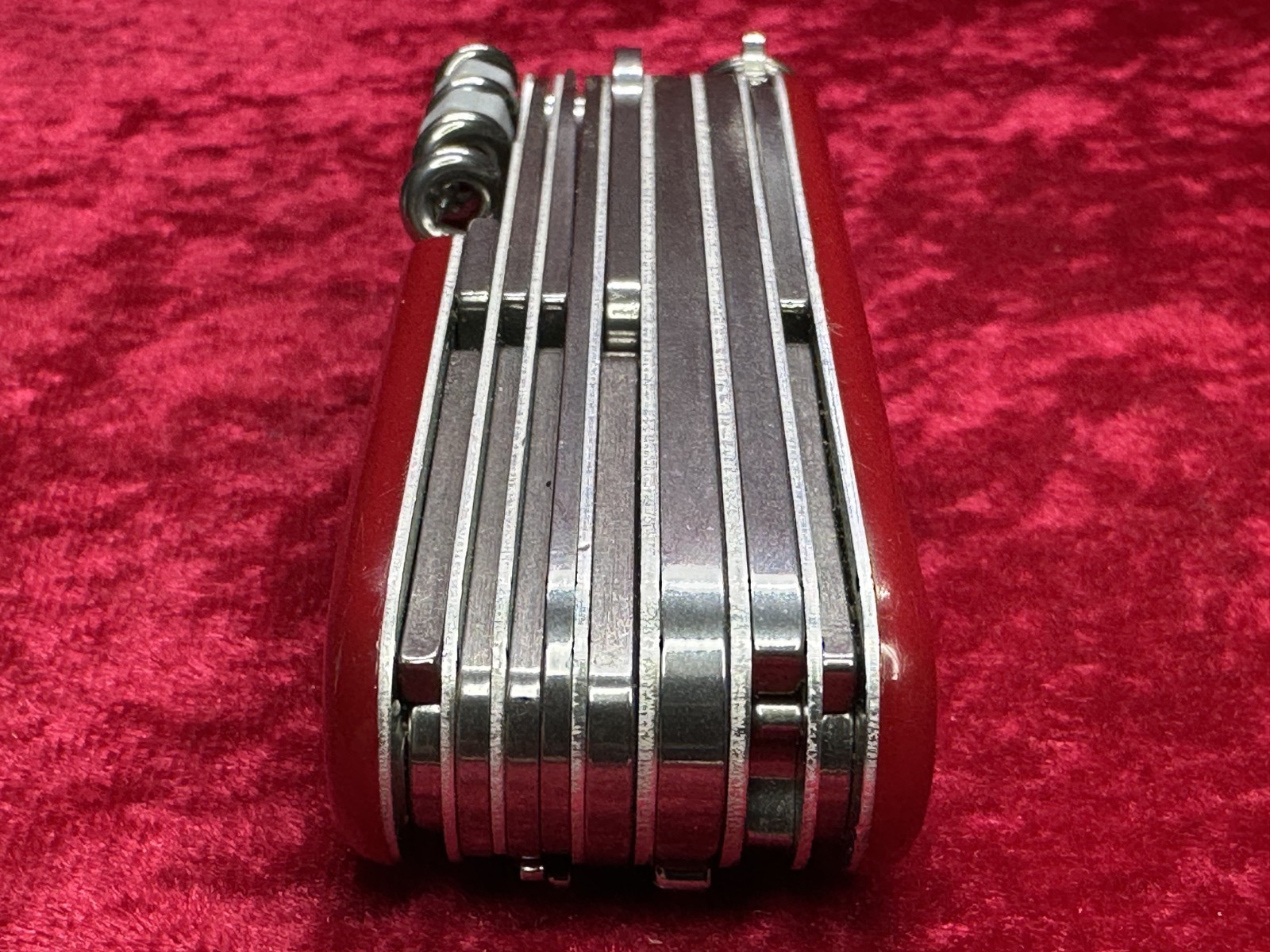 Victorinox SwissChamp Red Swiss Army Knife 91mm 33 Function 22 Tool 8 Layer($55)