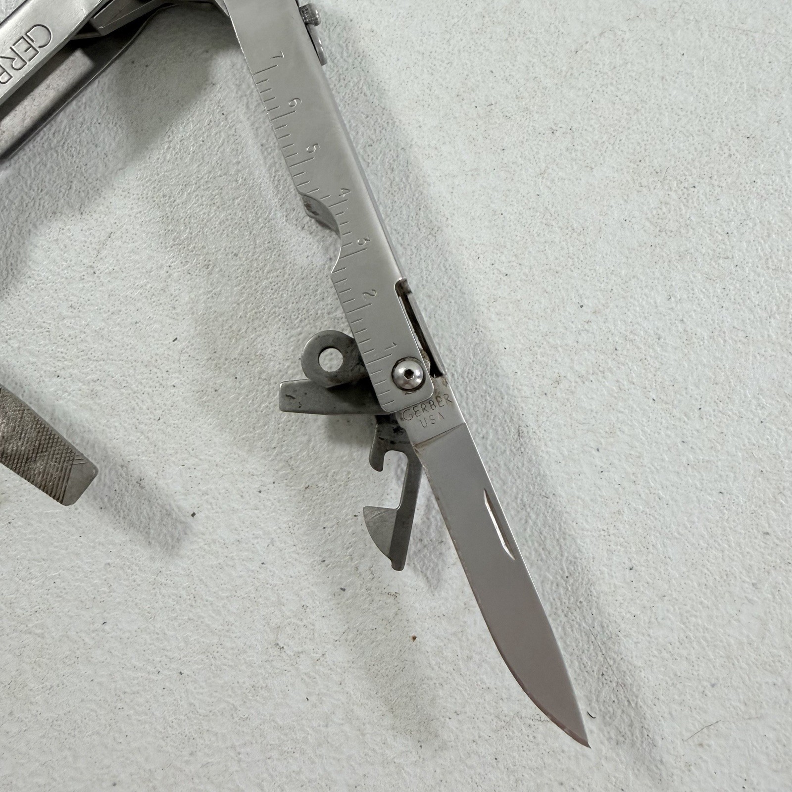 Vintage Gerber Multi Tool Pliers Patent 5142721/5142844 W/ Sheath AS IS FOR PART
