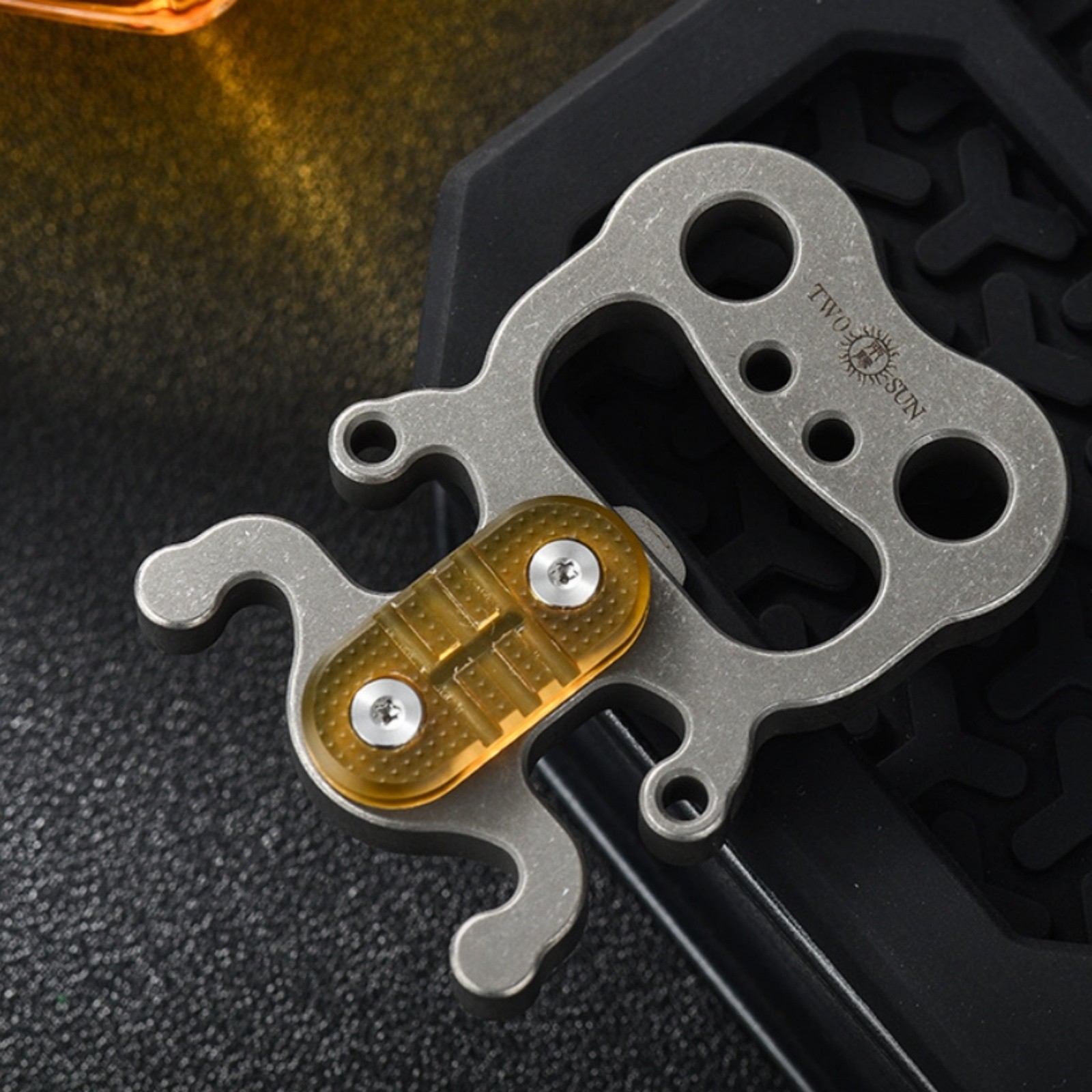 Titanium Alloy EDC Outdoor Multi-Tool Frog Shape Bottle Opener Keychain