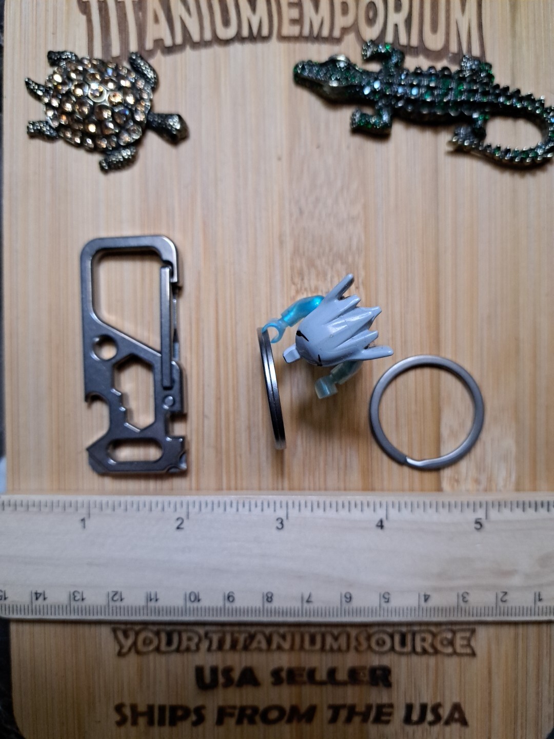 EDC TITANIUM CARABINER MULTI-TOOL