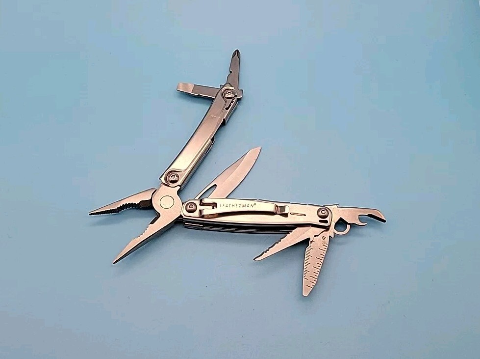 Leatherman Bolster Multi Tool – Spring Action Pliers, Knife, Screwdrivers, File