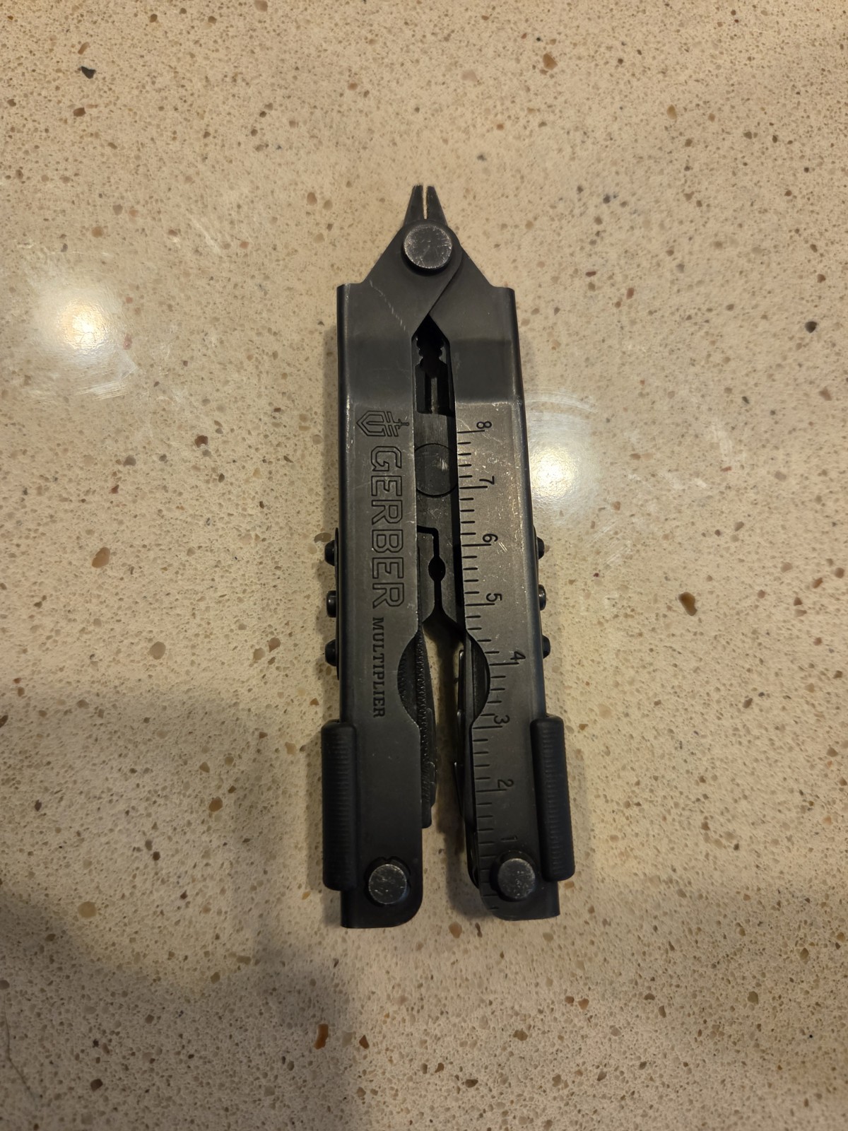 Gerber 30-000314 Multi-Plier 600 Multi-Tool – Black with Carrying Case