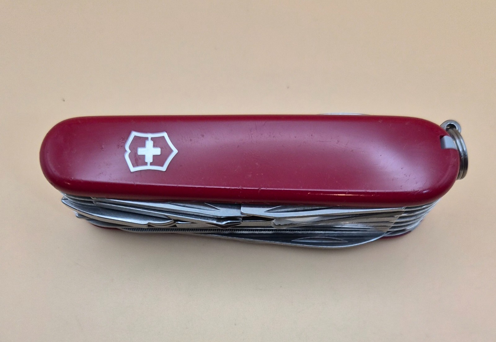 Victorinox SWISSCHAMP Swiss Army Knife – Good Condition (002)