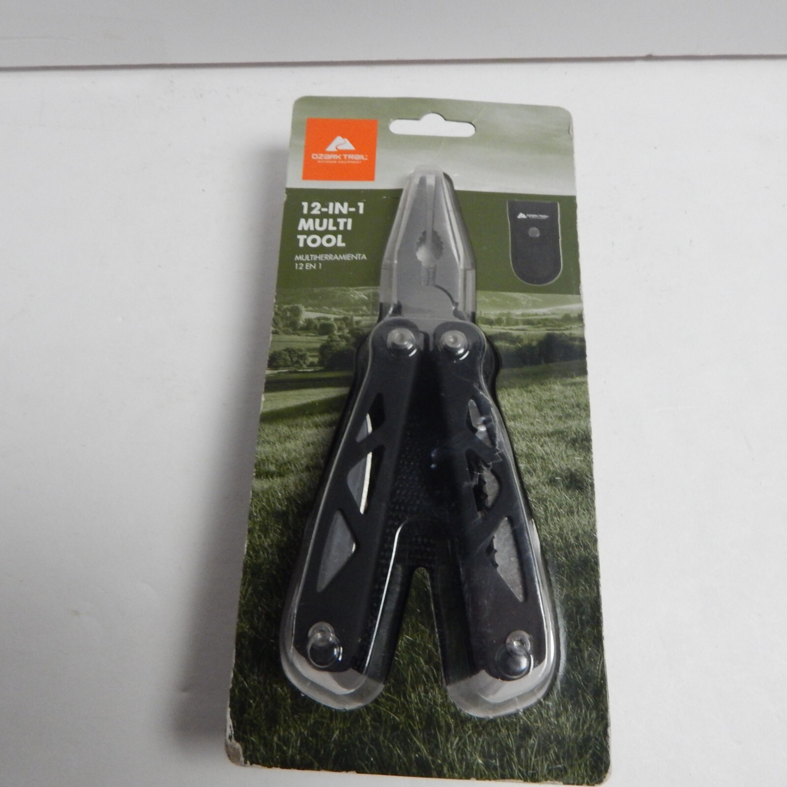 Stainless Black 12 in 1 Multi Tool Sheath Pliers Knife Saw Screwdrivers