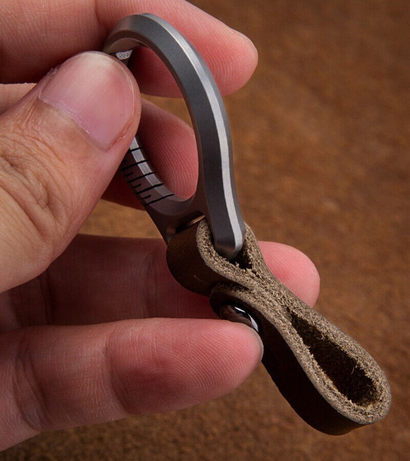 EDC Titanium Alloy Leather Porable Hanging Buckle Car Keychain Key Belt Waist