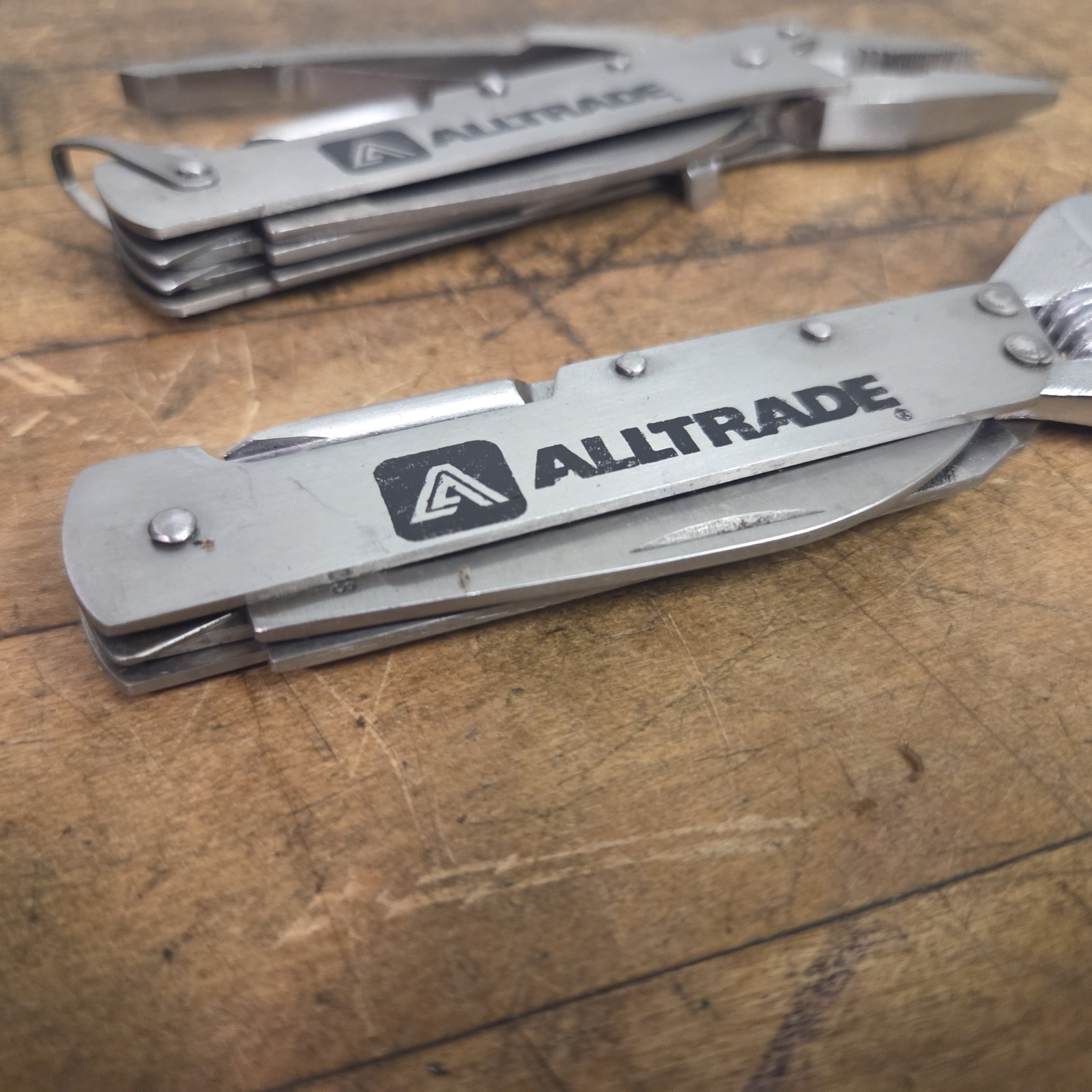 ALLTRADE POCKET MULTI TOOL SET WITH CASE 11 FUNCTIONS STAINLESS