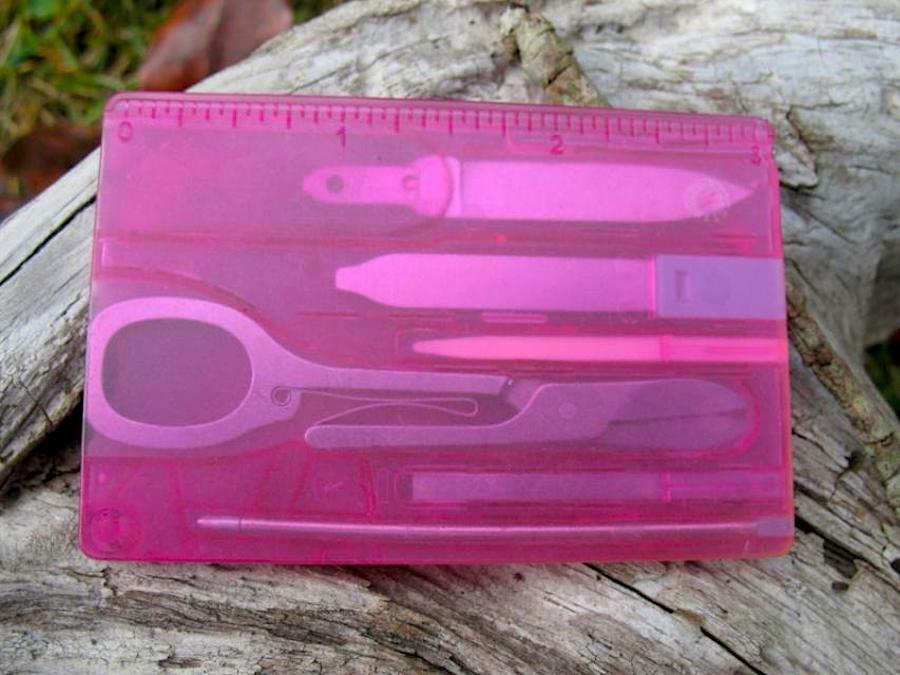 VICTORINOX SwissCard PINK – Made in SWITZERLAND
